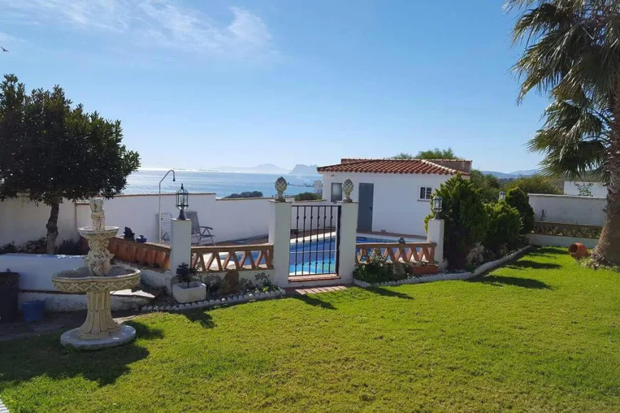 Villa in Algeciras (Ref: R2899745)