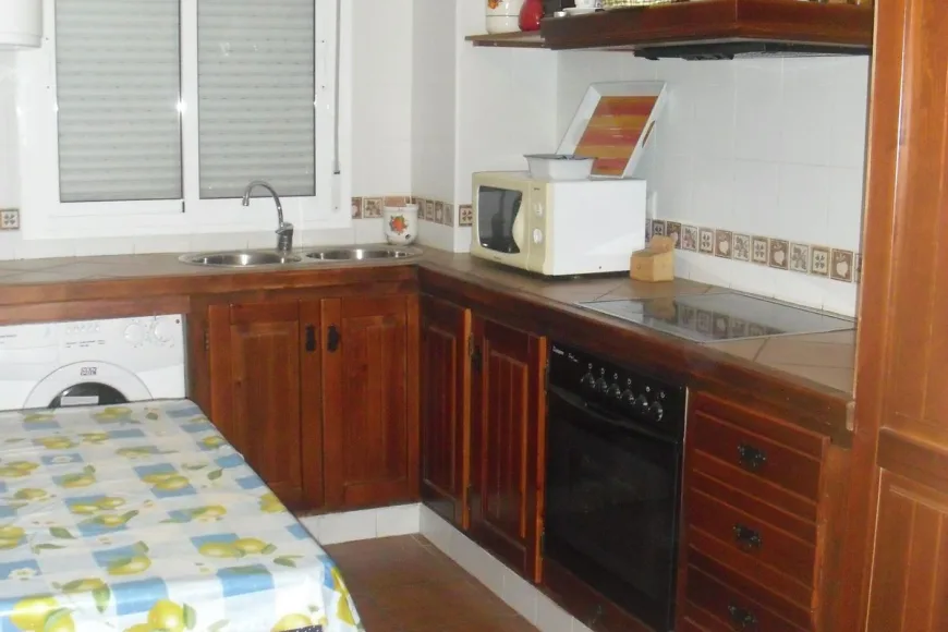 Apartment en Jimena de la Frontera (Ref: R4260430)