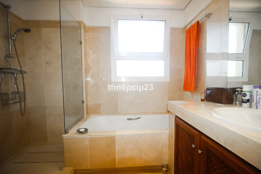 Apartment in San Roque Club (Ref: R5046688)