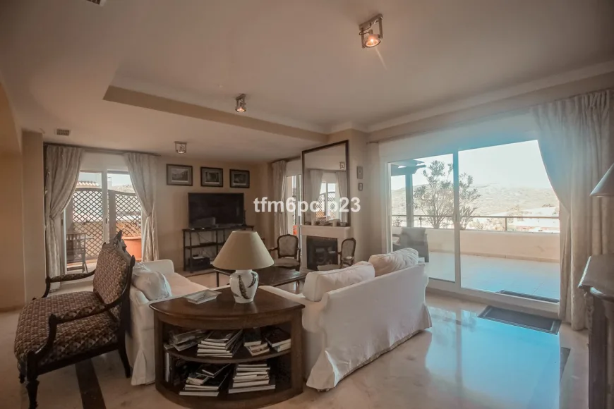 Apartment in San Roque Club (Ref: R5046688)