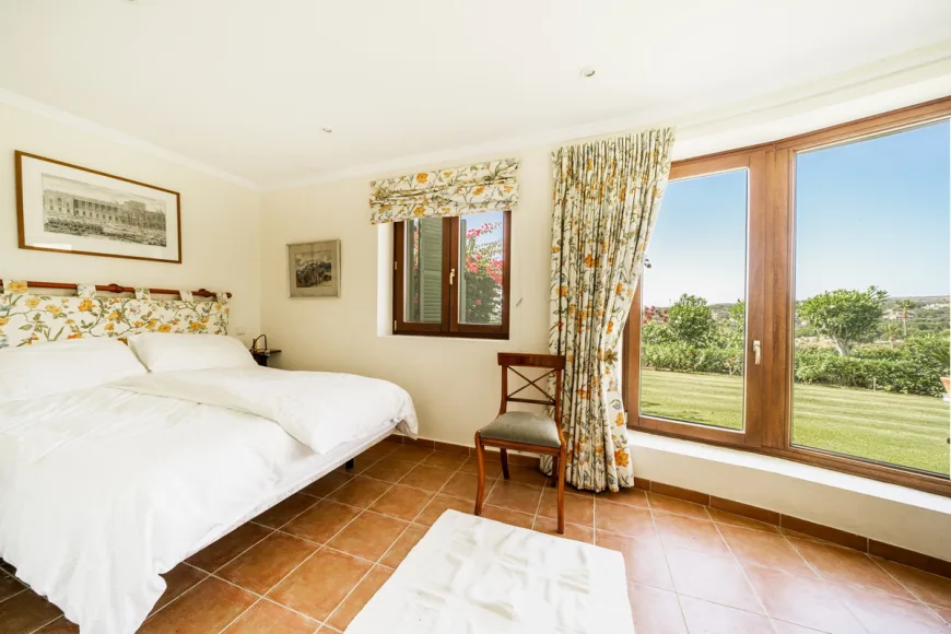 Villa in Sotogrande (Ref: R5066233)