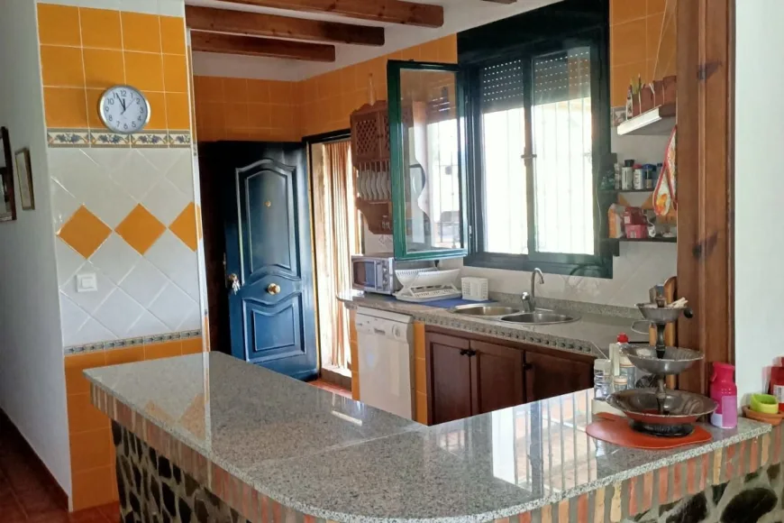 Villa en El Gastor (Ref: R5150500)