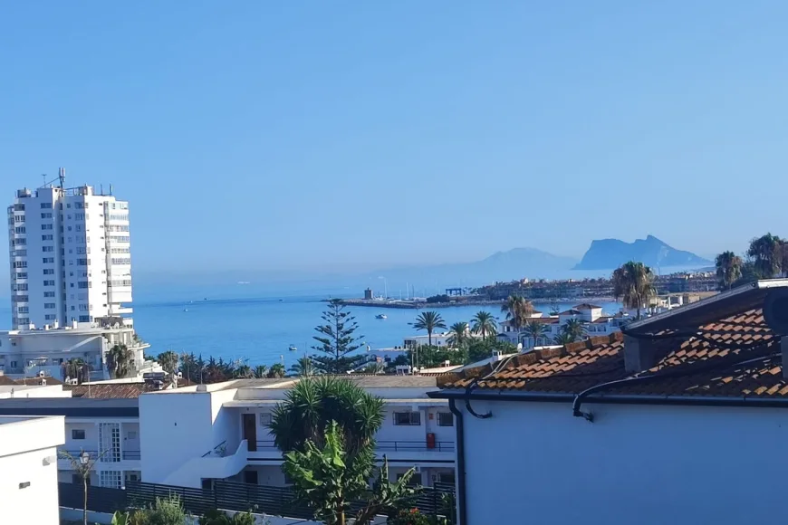Villa en Torreguadiaro (Ref: R5237020)