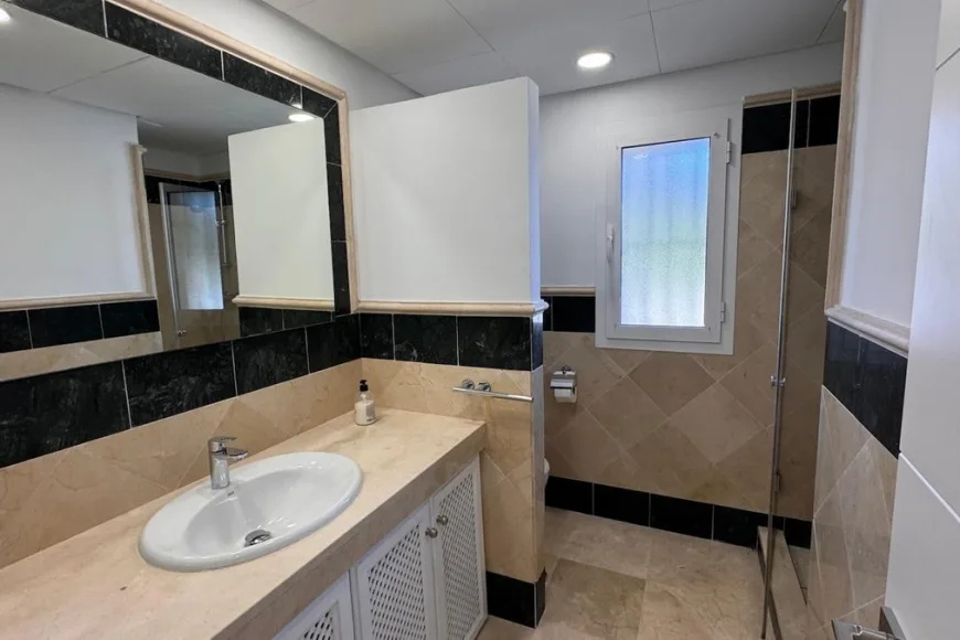 Villa en San Roque Club (Ref: R5270926)