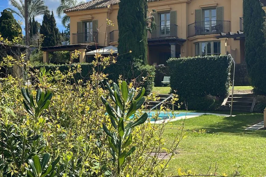 Town house in Sotogrande (Ref: R5339380)