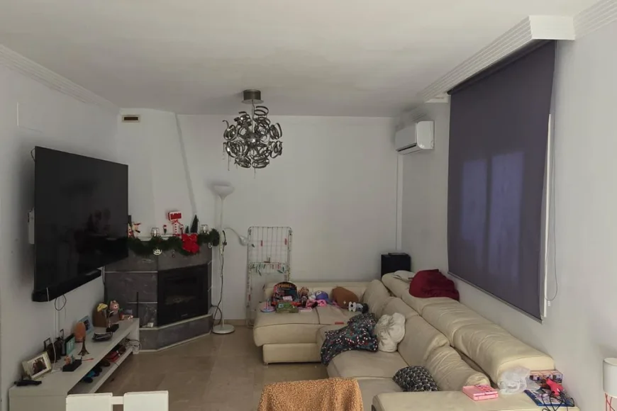 Town house in La Línea (Ref: R5350834)
