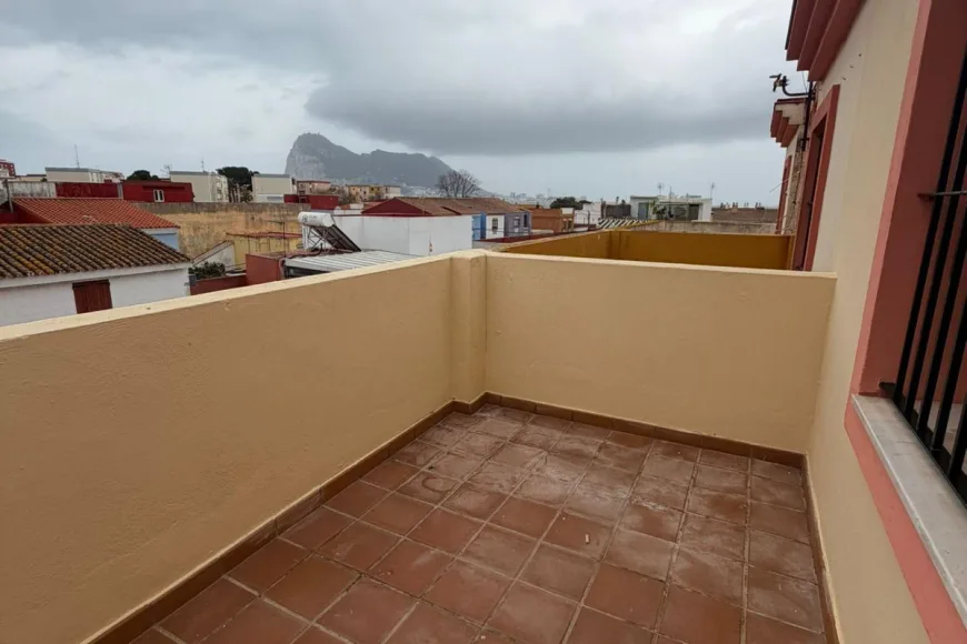 Villa in La Línea (Ref: R5353954)