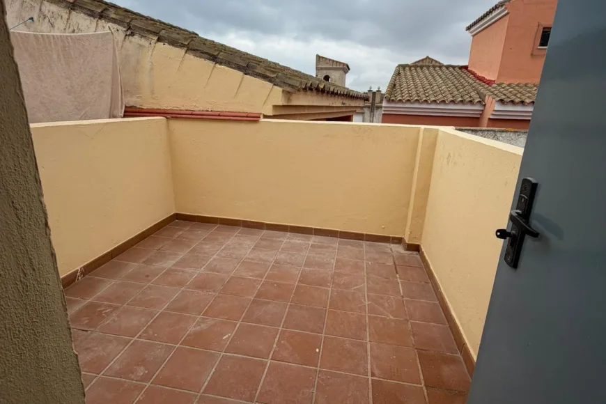 Villa in La Línea (Ref: R5353954)