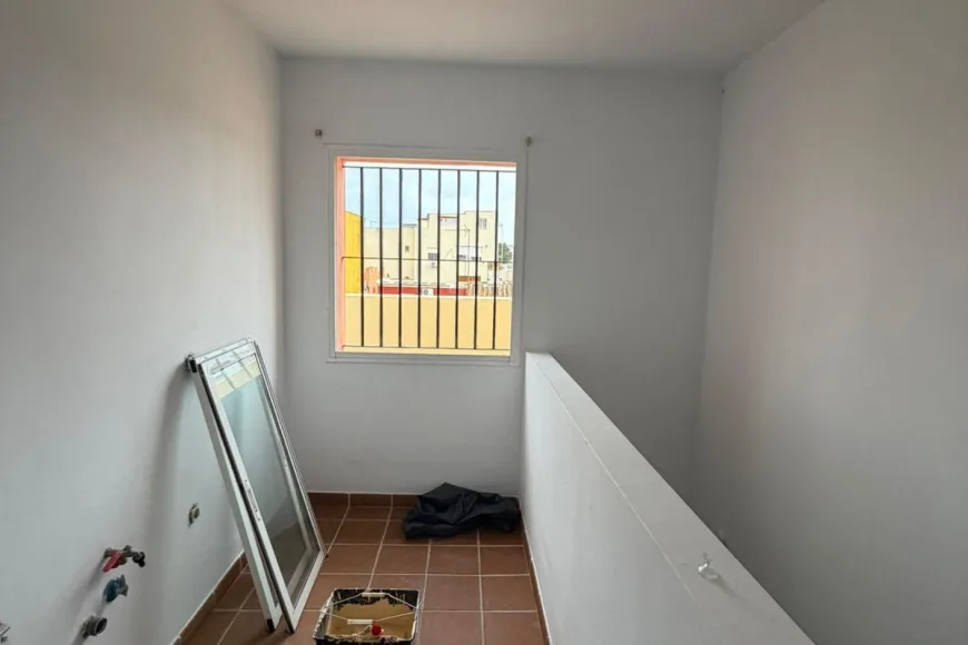 Villa in La Línea (Ref: R5353954)