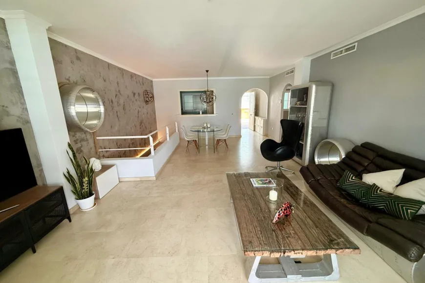 Apartment in Sotogrande Marina (Ref: R5366677)